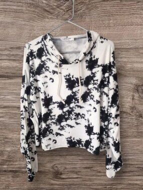 Double Zero Women's Black and White Tie Dye Oversized Hooded Sweatshirt Size Sma